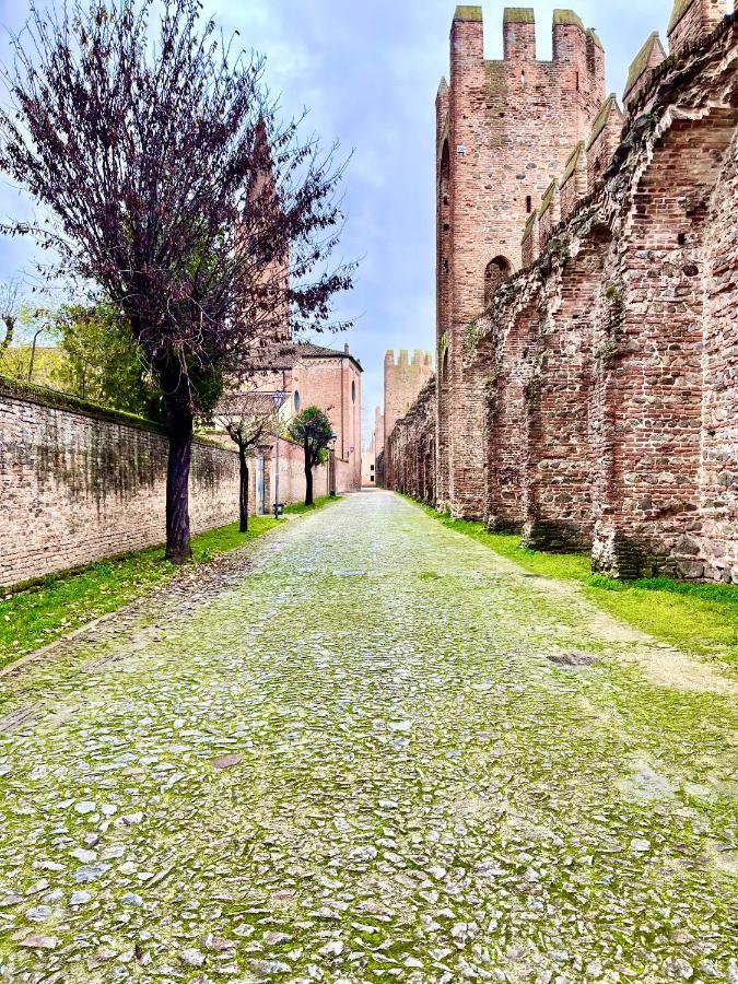 Ferienwohnung Ca' Del Sole - Attico Panoramico In Centro Storico Montagnana  Exterior foto